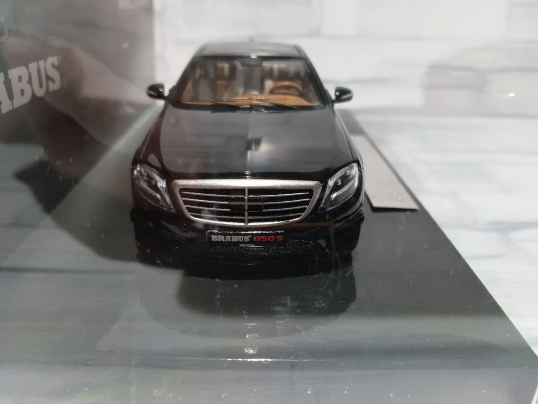 1/43 ベンツ　S63 AMG ブラバス850　W222 ミニカー　ブラック