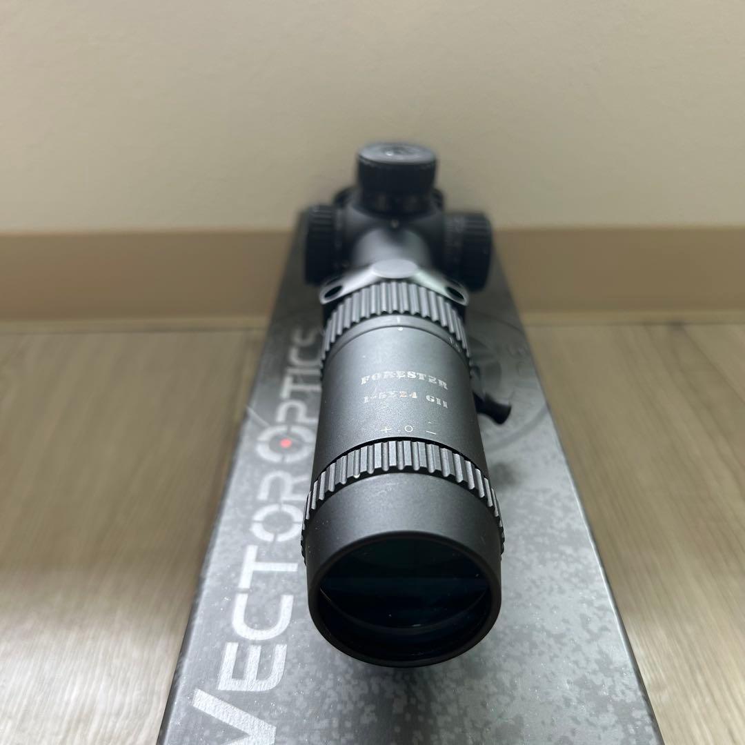 VECTOROPTICS スコープ Forester 1-5×24 Gen II