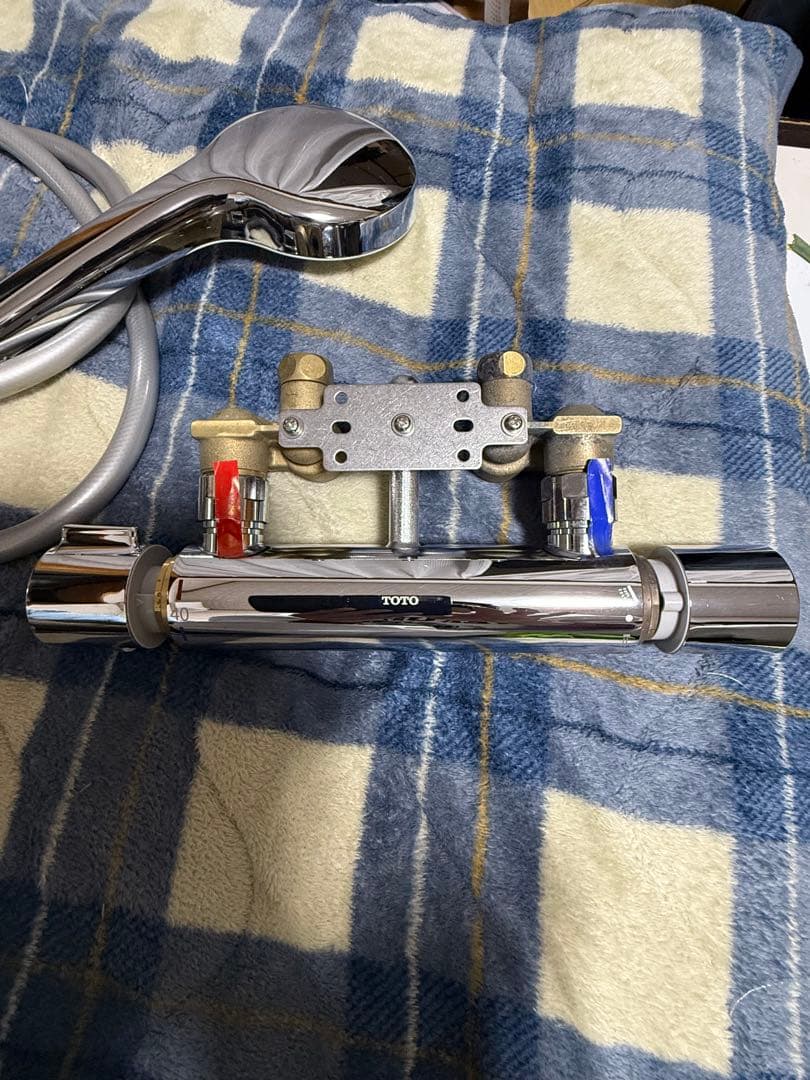 美品　TOTO シャワーヘッド
