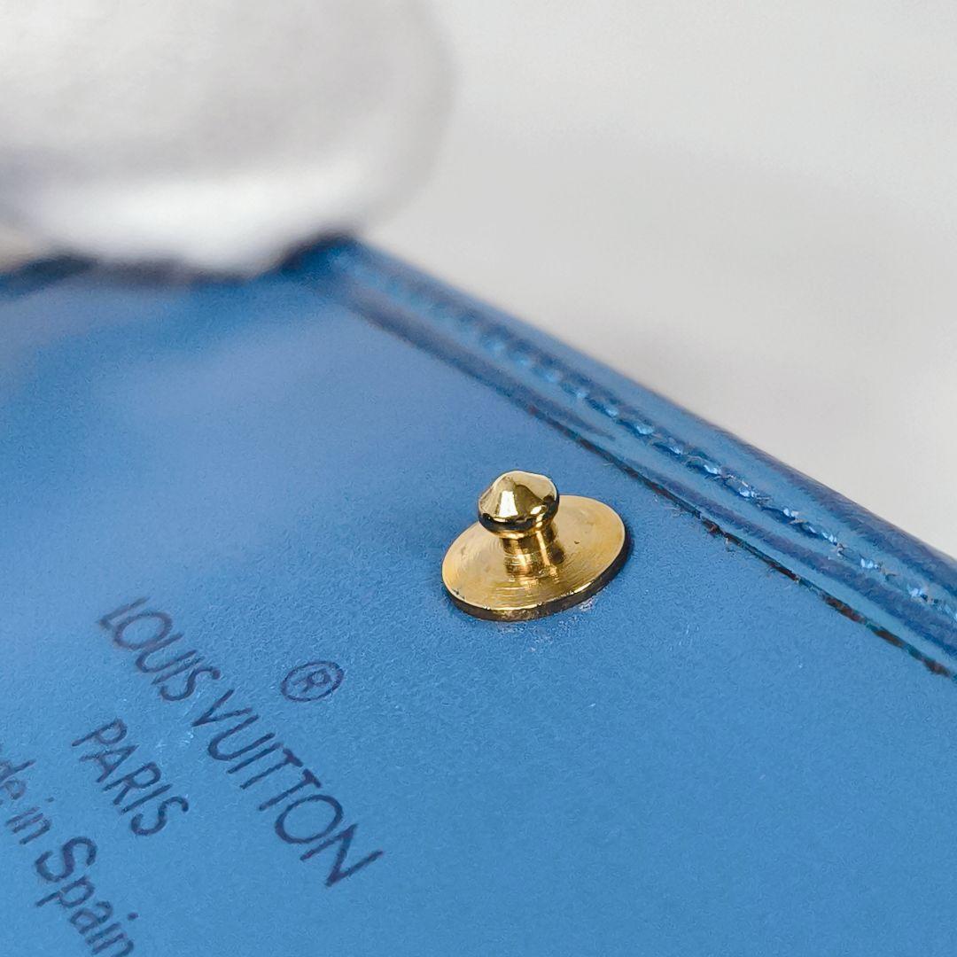 未使用級✨️美品✨️　ルイ ヴィトン　エピ　ミュルティクレ４　M63825