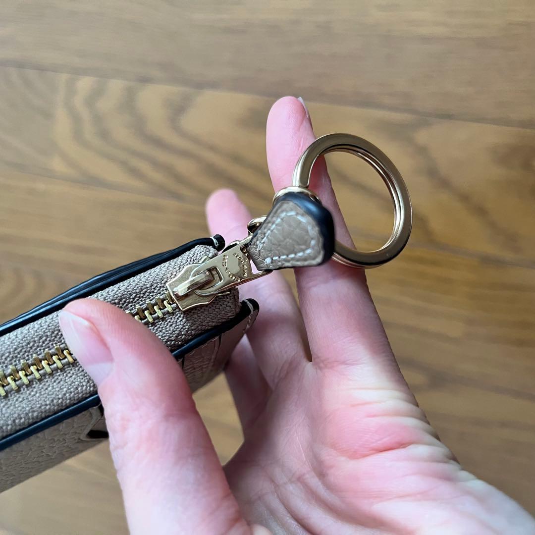 COACH ベージュ ケース、フラグメントケース