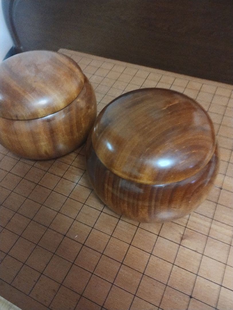 高級囲碁セット（碁盤・碁石・碁笥）