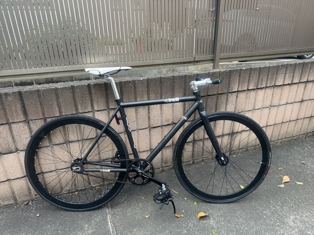 チネリ ピストバイク