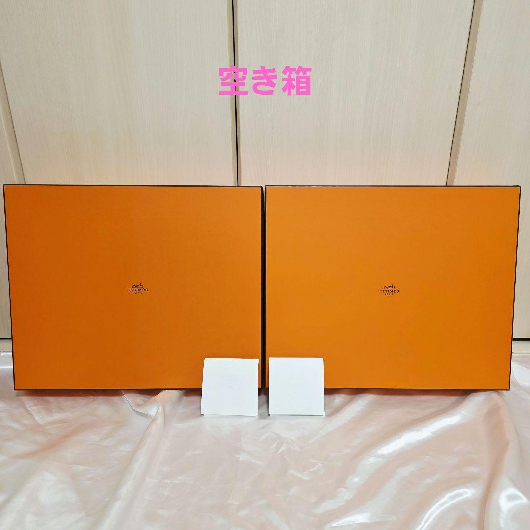 エルメス　HERMES　空箱 252□　空き箱　保存箱　大きい