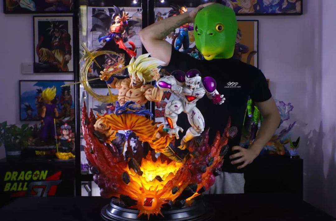 ドラゴンボール 超サイヤ人 VS フリーザ 彫刻フィギュア ガレージキット