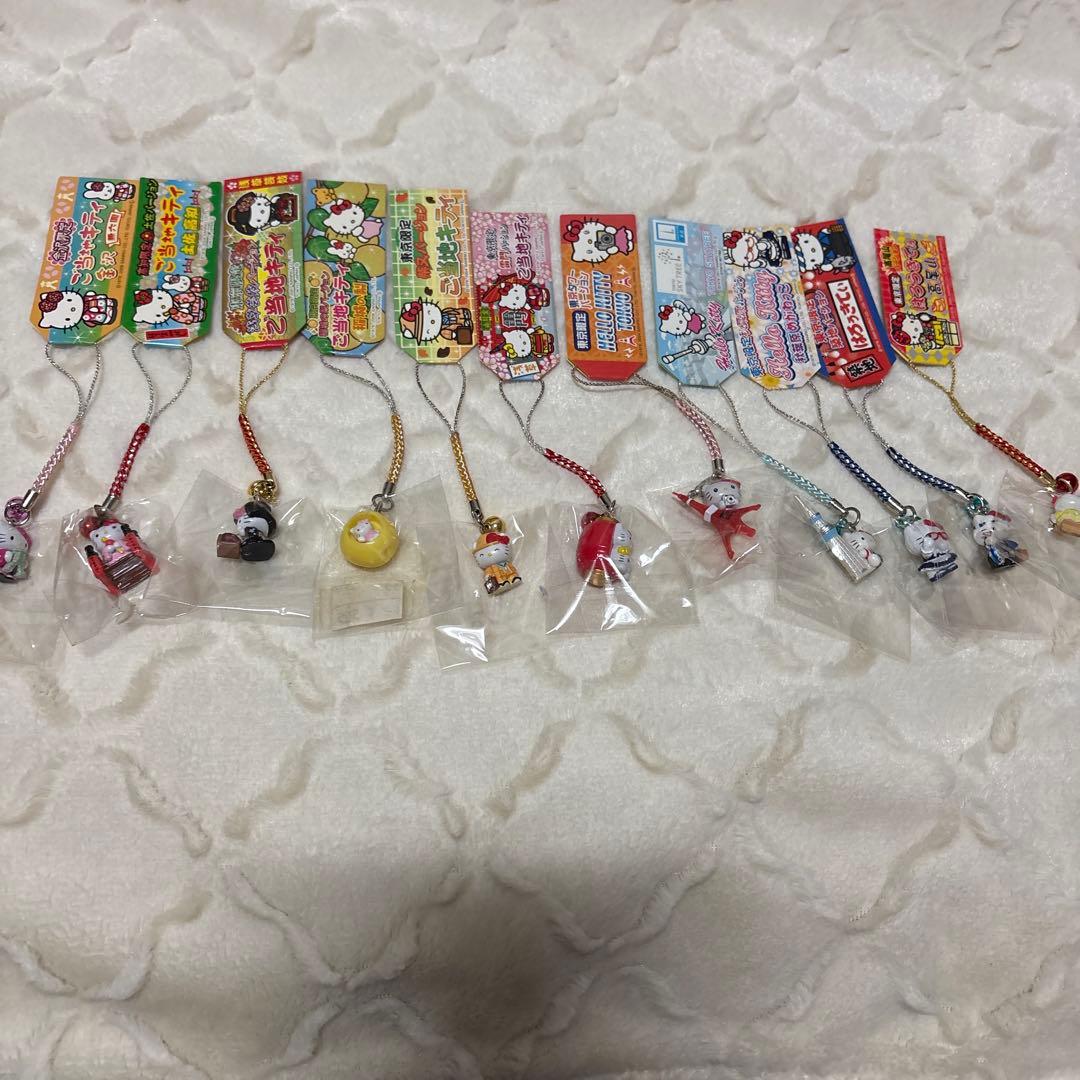 ご当地キティ他103個　セット販売