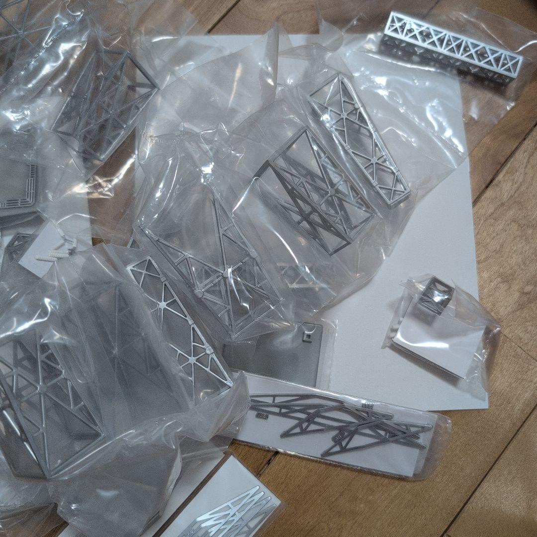 TOMYTEC N 鉄塔模型灰色