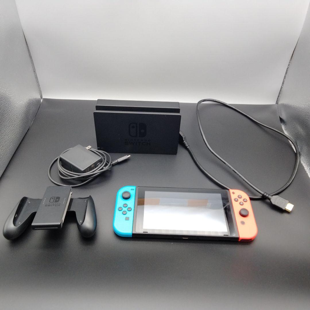 ★任天堂 Nintendo Switch 本体 付属品あり 箱無し