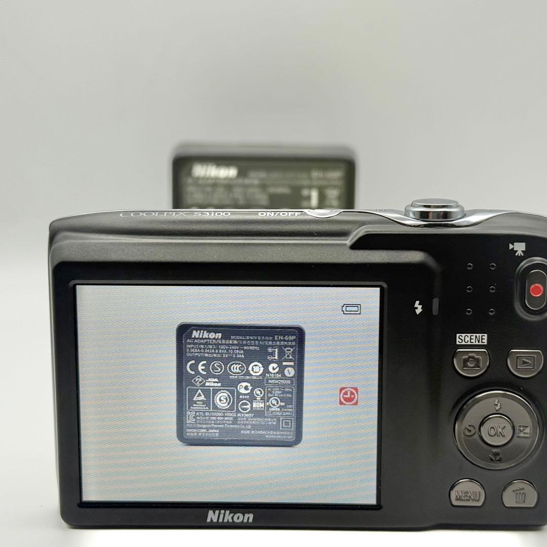 【箱付き/美品】Nikon COOLPIX S3100 コンデジ カメラ 動作品