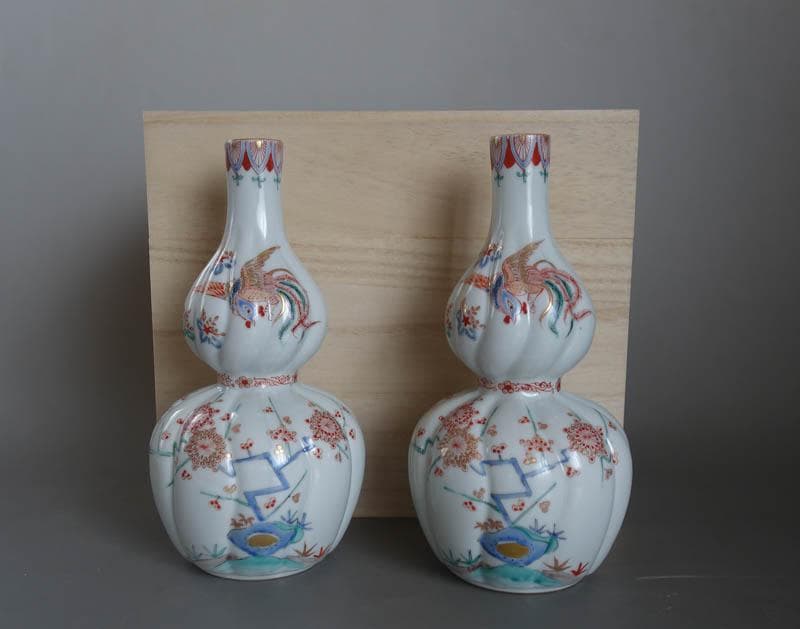 色絵花鳥文　瓔珞文　鳳凰文　神具　榊　花器　花瓶　酒器　徳利　２本　2425