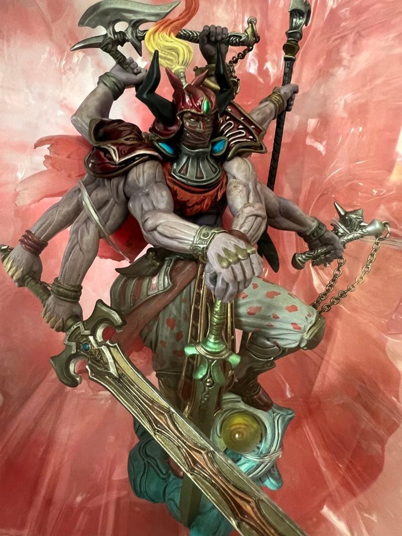 ファイナルファンタジー　マスタークリーチャーズ3 ギルガメッシュ　フィギュア