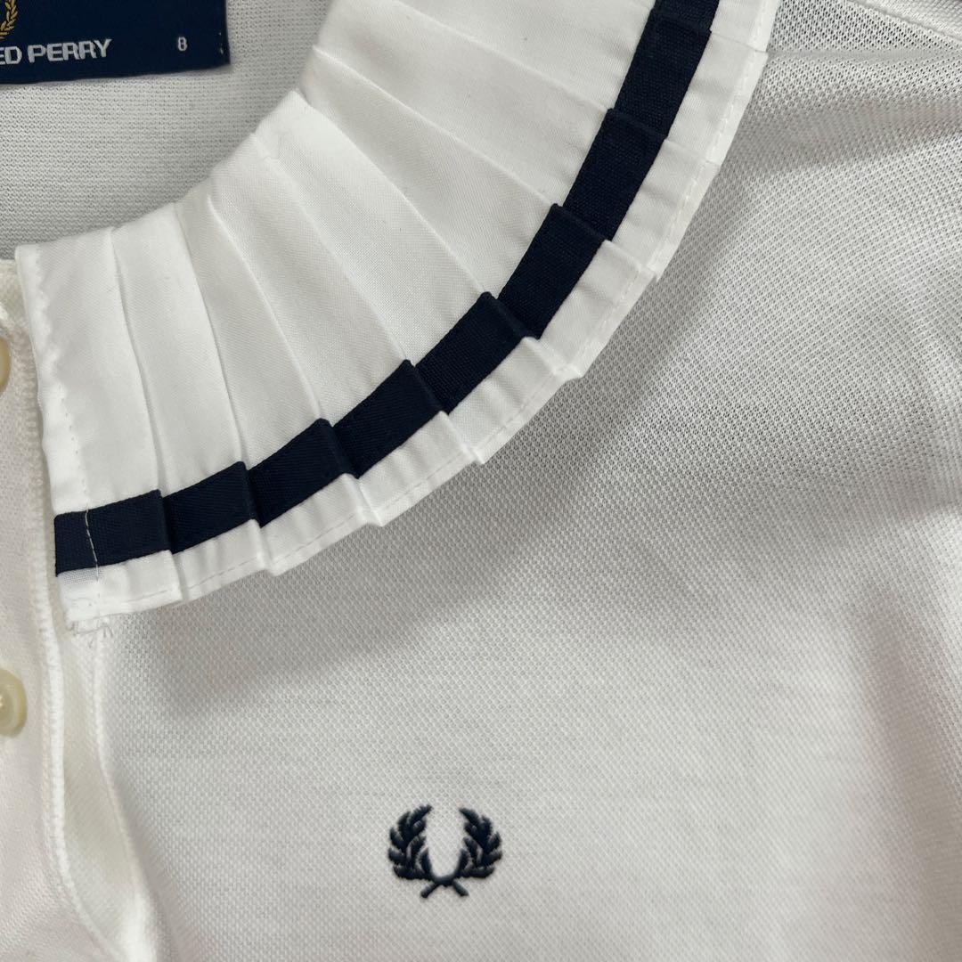 FRED PERRY フリル付きポロシャツ