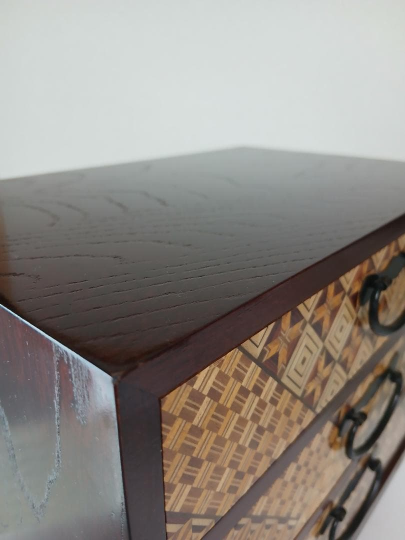 寄木細工 三段引き出し