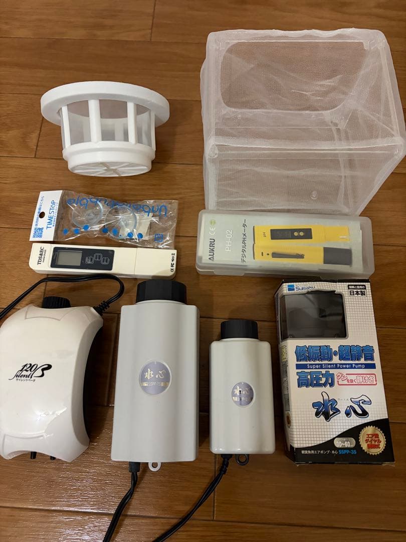 エーハイム2213、アクロトライアングル、CO2ジェネレーターなど水草水槽セット