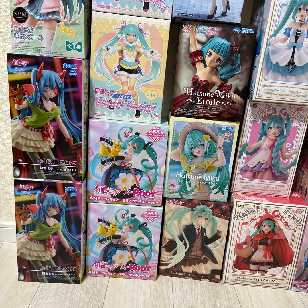 初音ミク　プライズ　フィギュア　まとめ売り