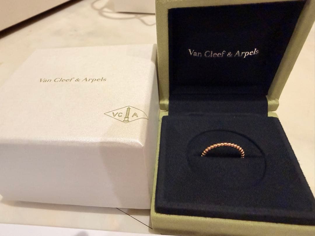 Van Cleef&Arpels ペルレ　リング　スモール　ローズゴールド