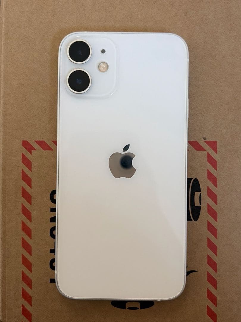 携帯電話本体 iPhone12 mini 64GB White