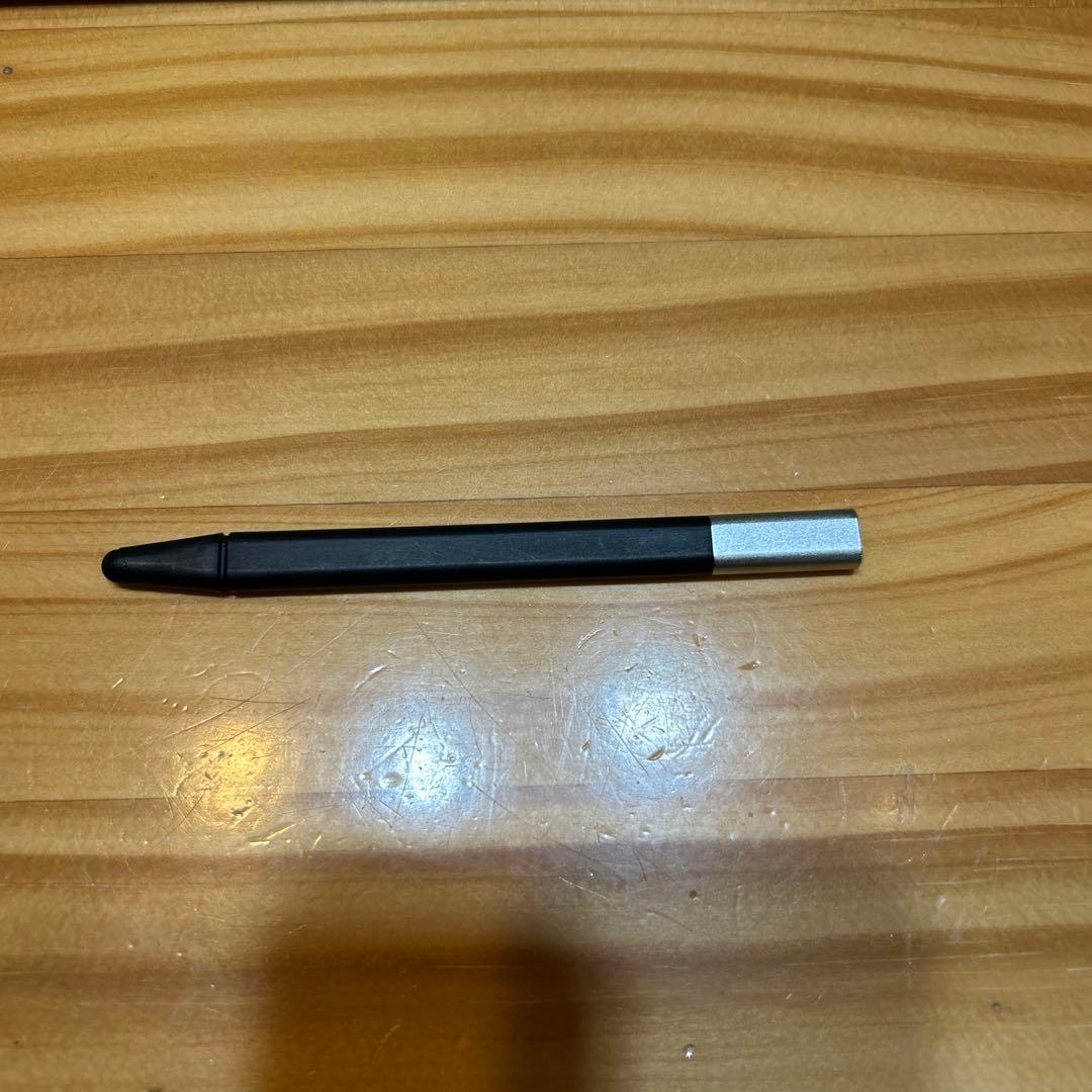 Dell i7 2in1 タッチパネル メモリ8G SSD256G ペン付