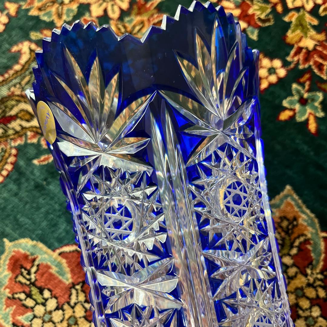 最終値下げ 新品KAMAY カメイガラス 薩摩切子ルリ色被せガラス花瓶　江戸切子