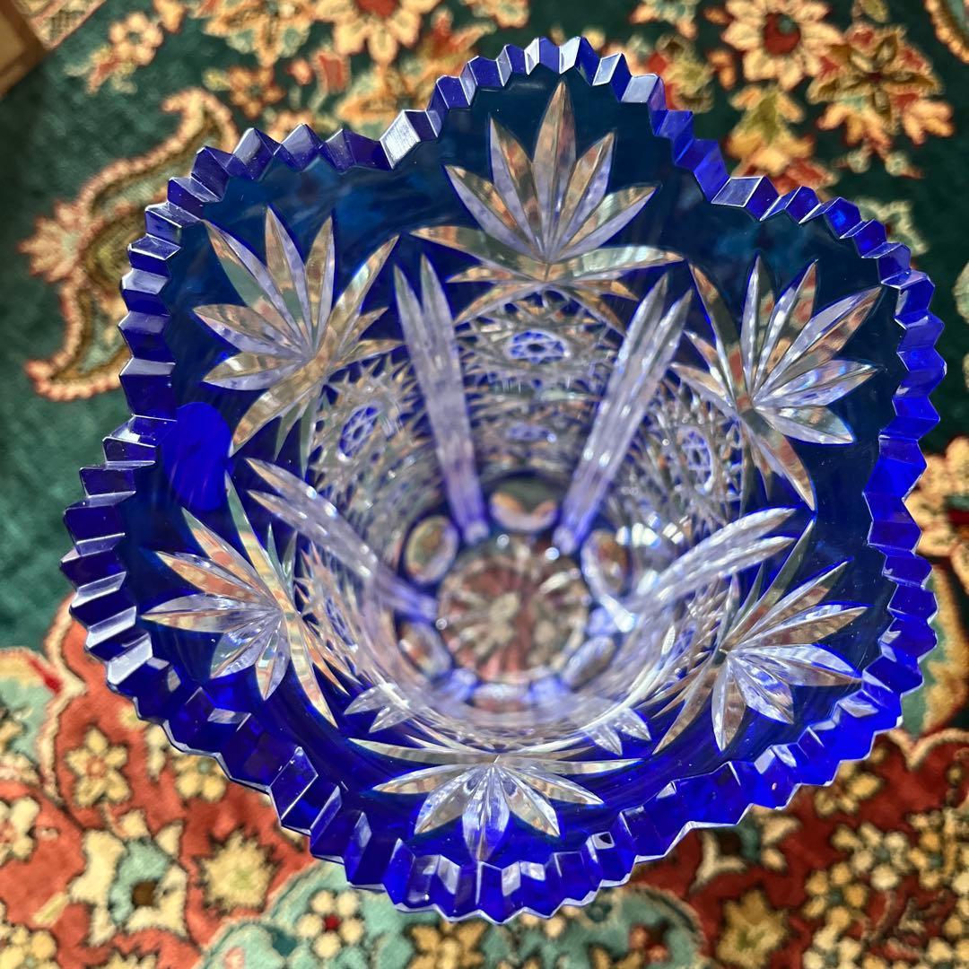 最終値下げ 新品KAMAY カメイガラス 薩摩切子ルリ色被せガラス花瓶　江戸切子