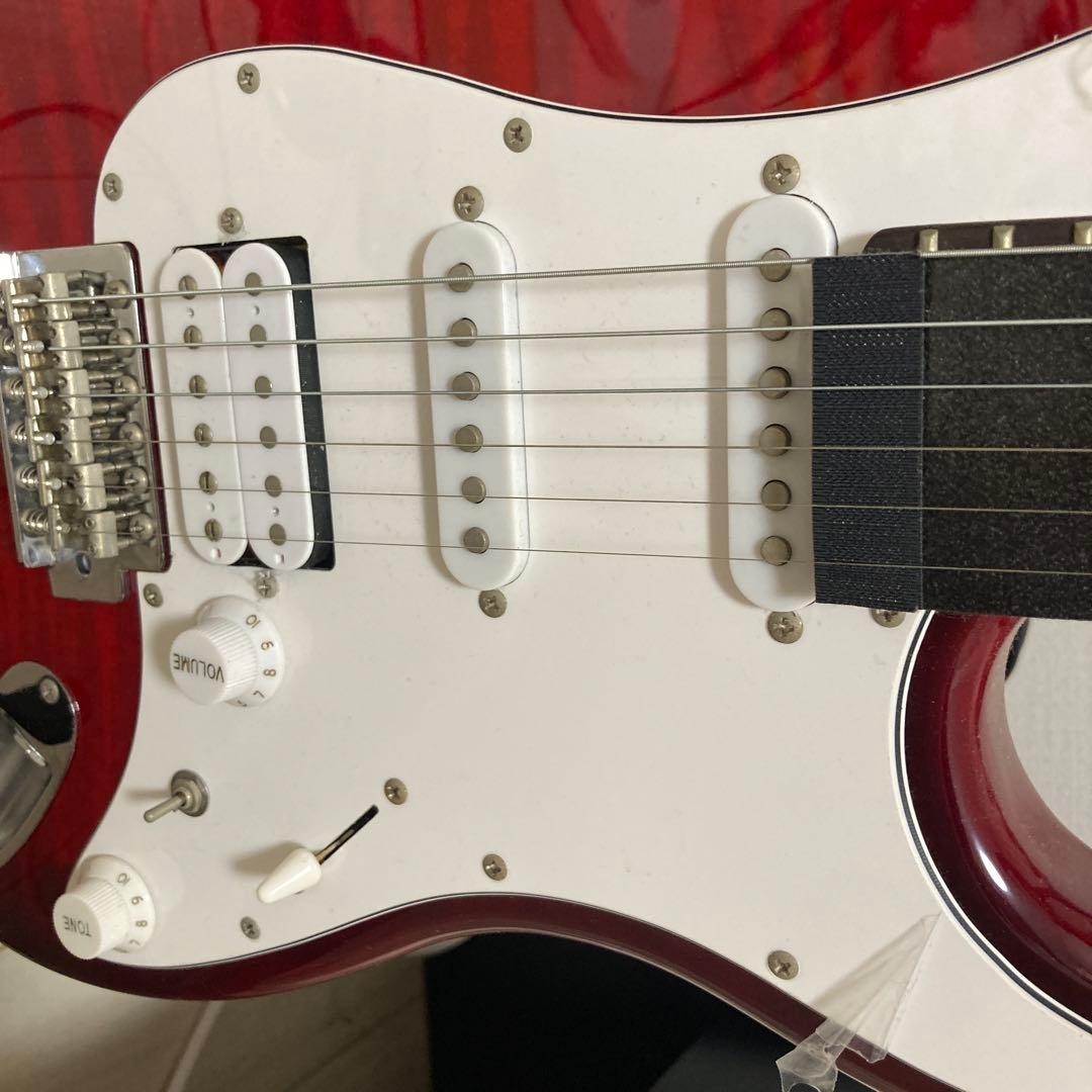 エレキギター 赤