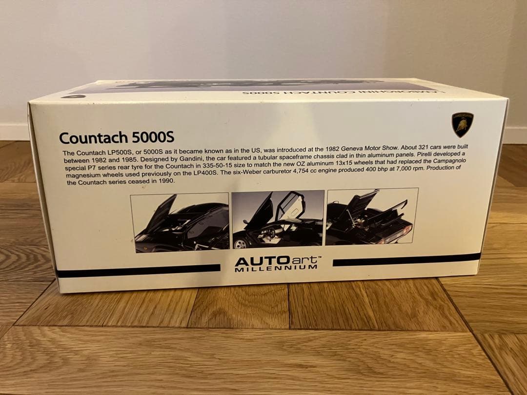 未開封 1/18 AUTOart ランボルギーニカウンタック5000S ブラック