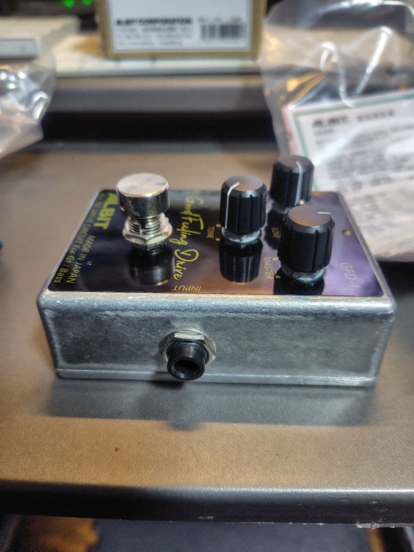 【美品】ALBIT GFD-1 ギター　ベース　歪みエフェクター
