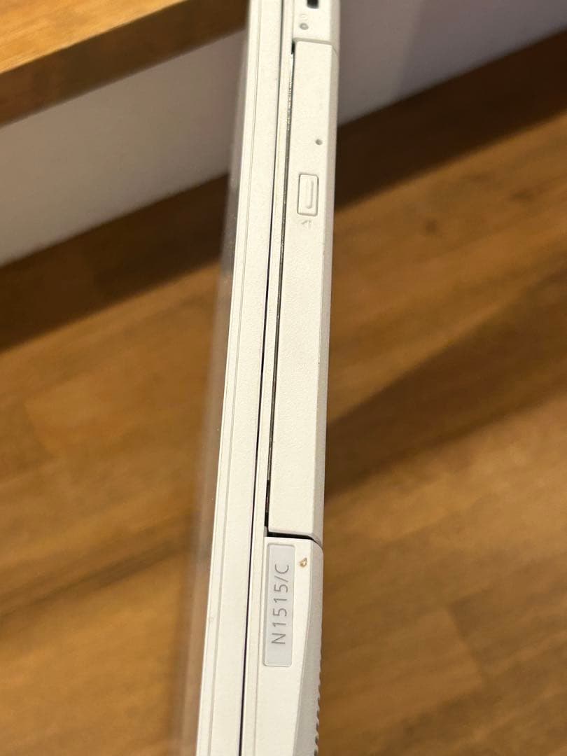 NECノートパソコン PC-N1515CAW-P4