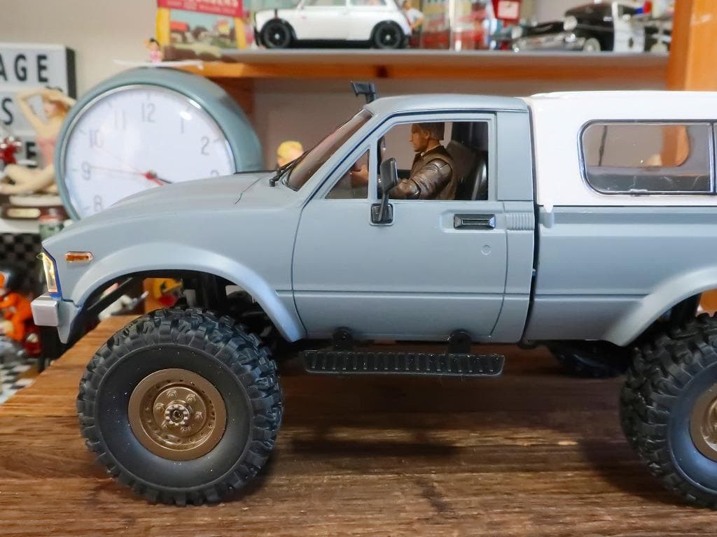 トヨタ ハイラックス クローラーラジコン RC 世田谷ベース 仕様 カスタム