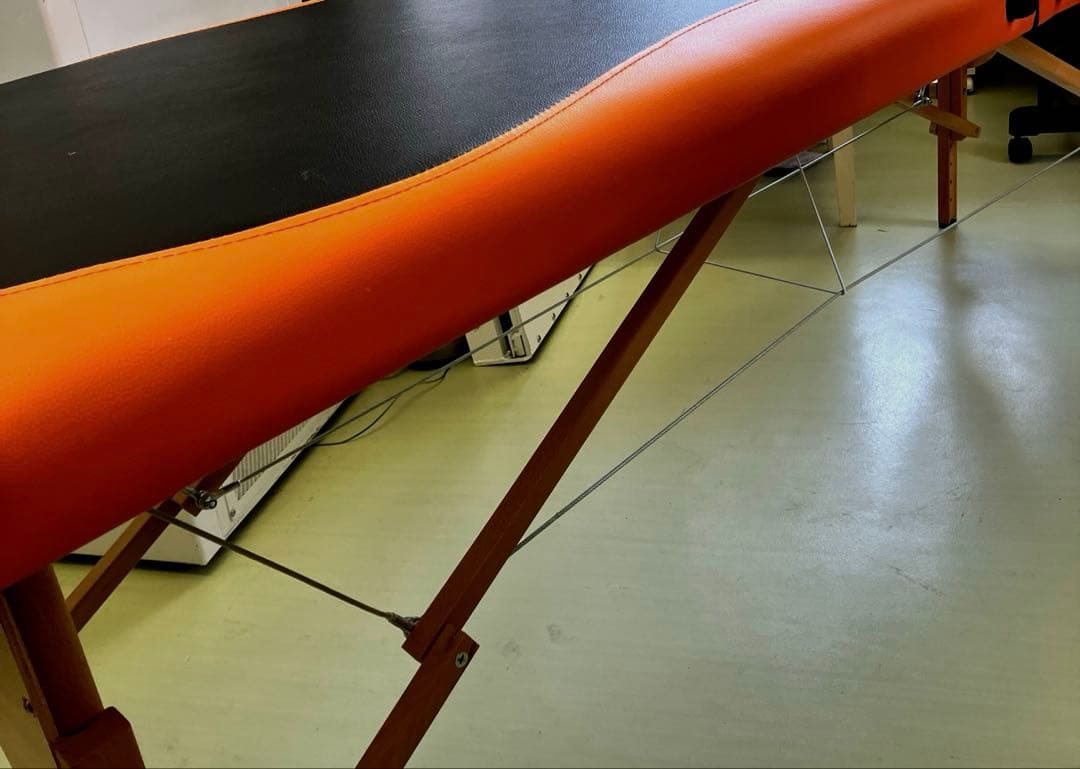 折畳式マッサージベッド　 値下げ中！9,700円→8,900円今だけ！