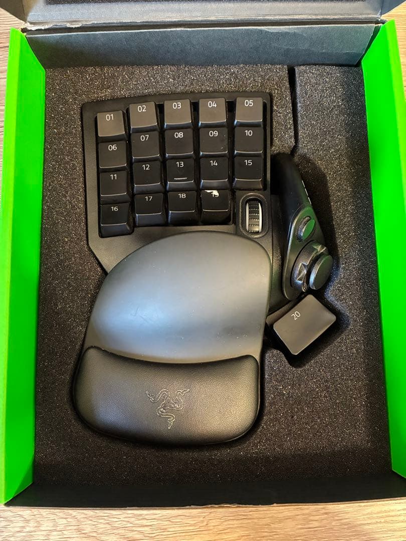 Razer TARTARUS PRO ゲーミングキーパッド