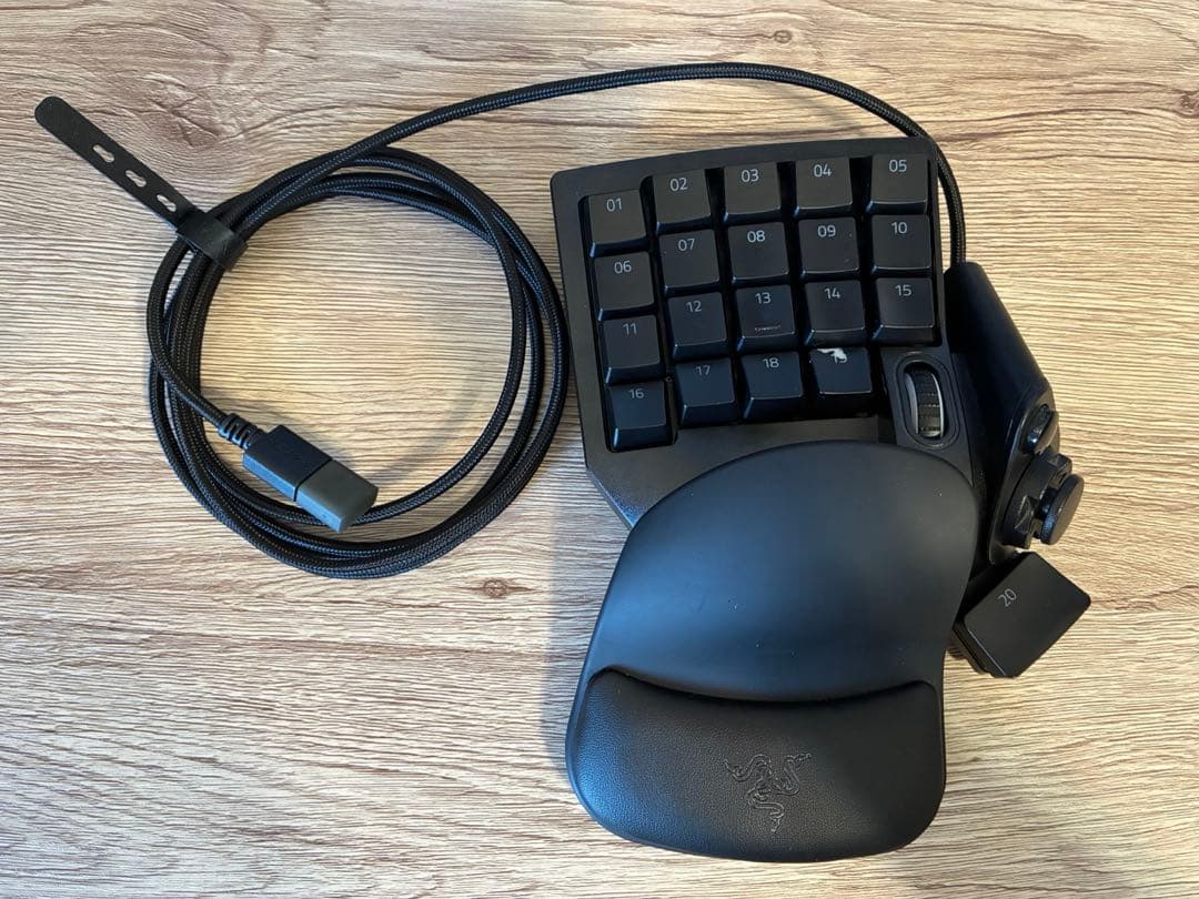 Razer TARTARUS PRO ゲーミングキーパッド