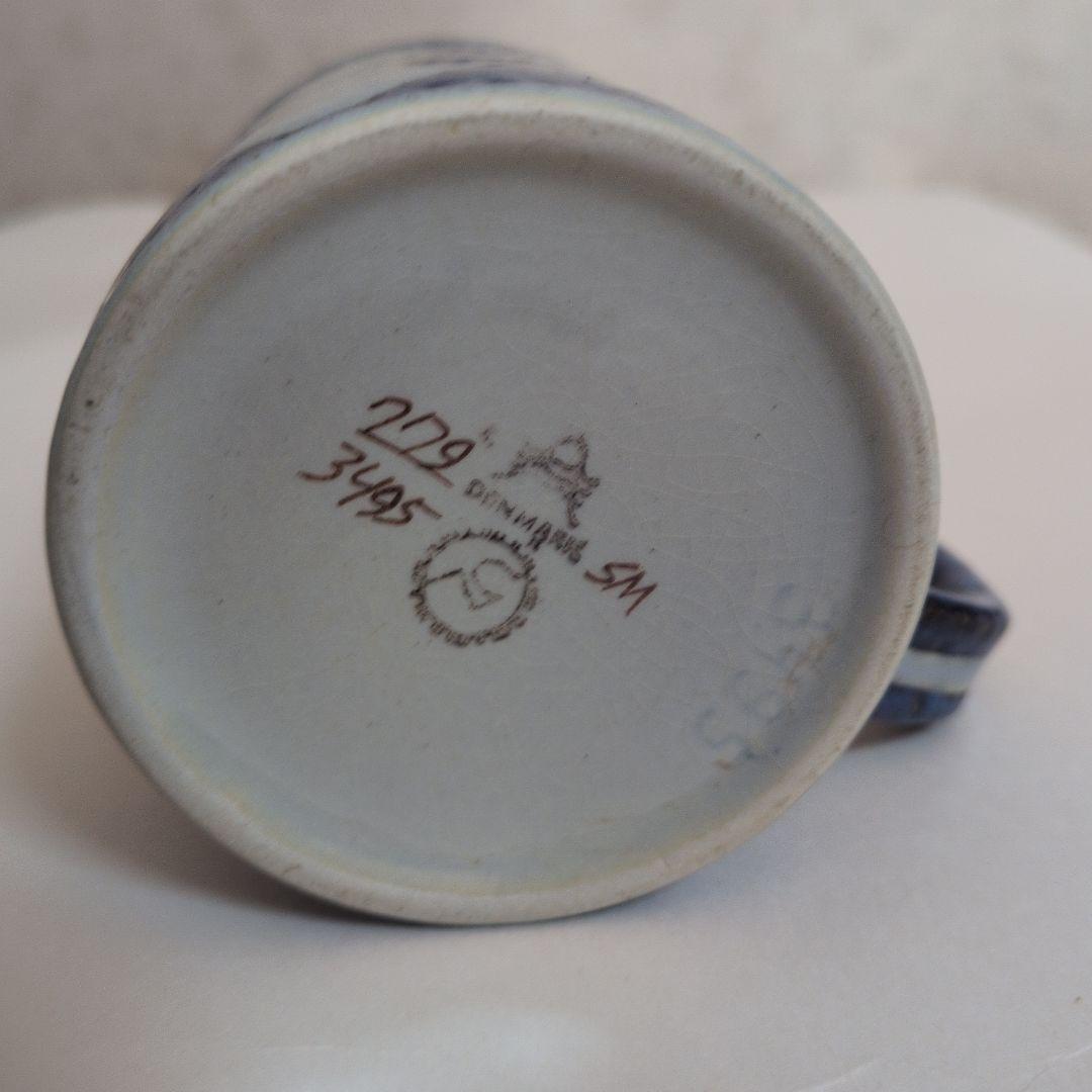 ロイヤルコペンハーゲン　イヤーマグ小　1967