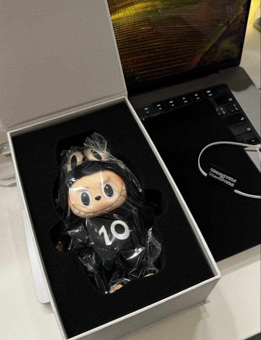 THE MONSTERS 10周年記念展限定ぬいぐるみ