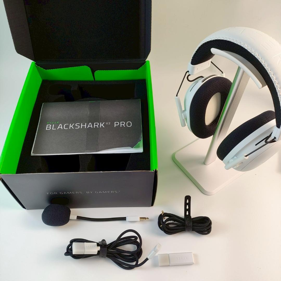 Razer BLACKSHARK V2 PRO ホワイトエディション