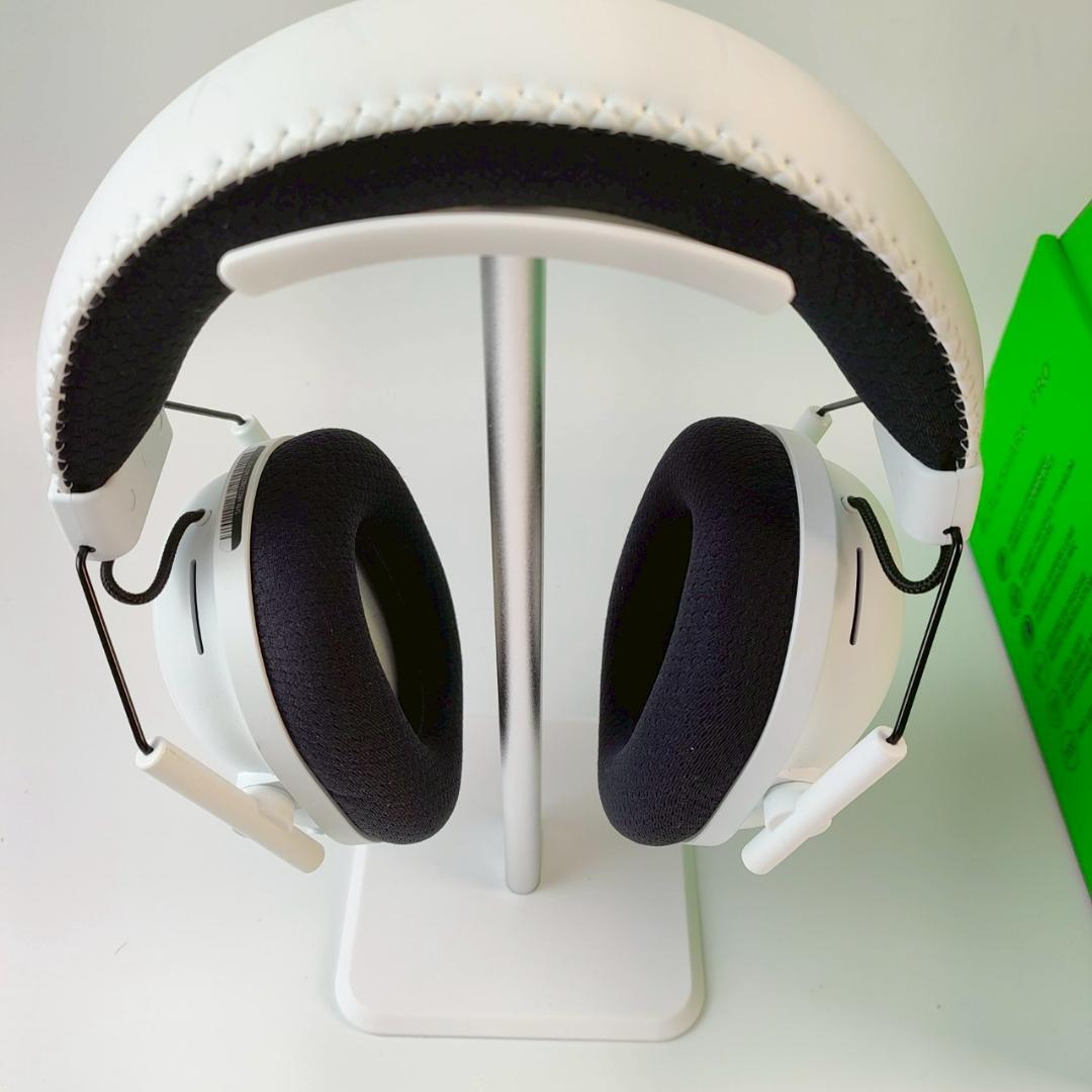 Razer BLACKSHARK V2 PRO ホワイトエディション