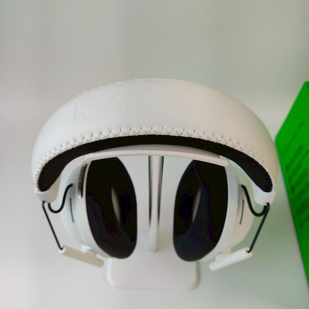 Razer BLACKSHARK V2 PRO ホワイトエディション