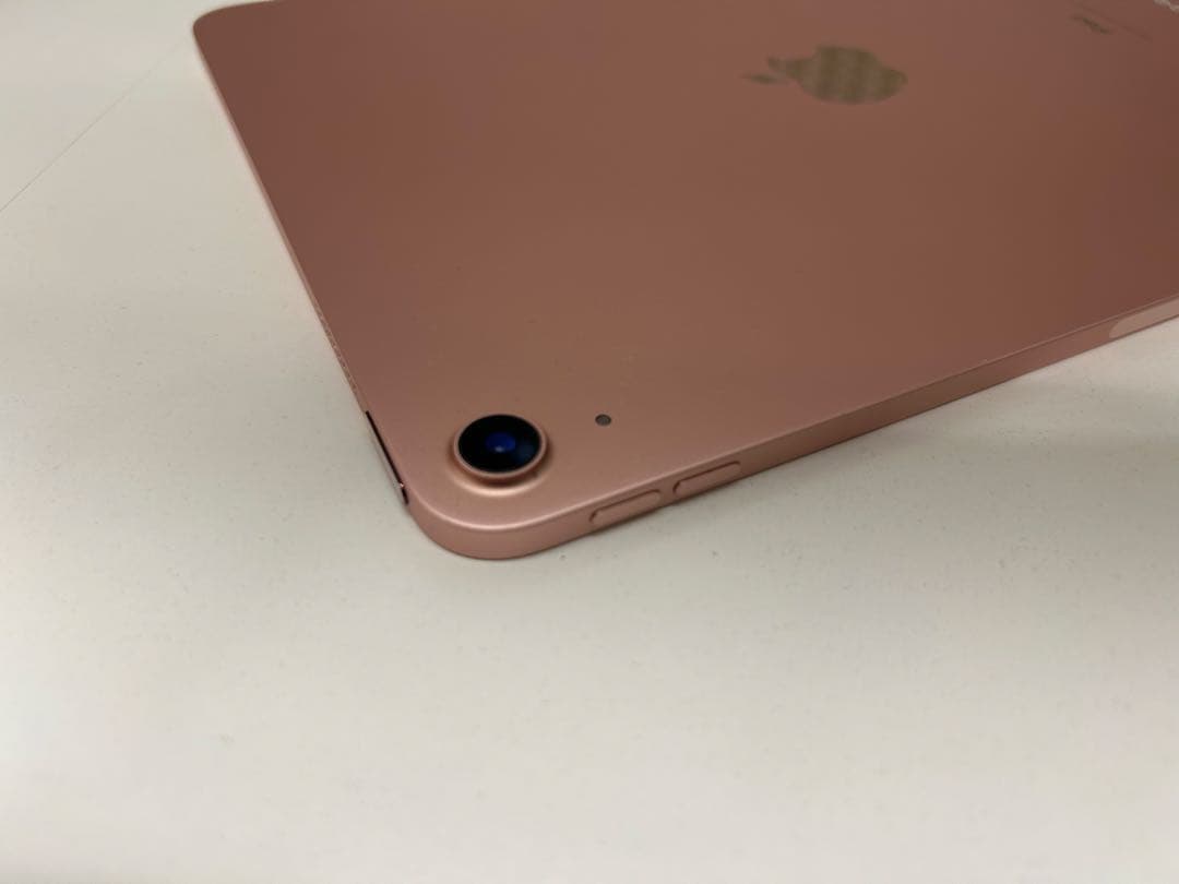 ★美品　iPad Air （第5世代）／256GB／Wi-Fiモデル