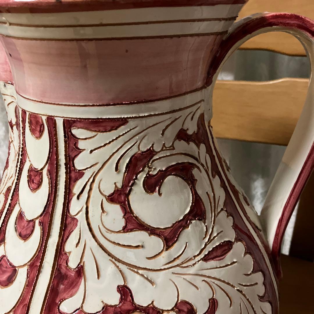 イタリア「セラミックパオリ」の水差し （底にＩＴＡＬＹ　６２９／３5のサイン）