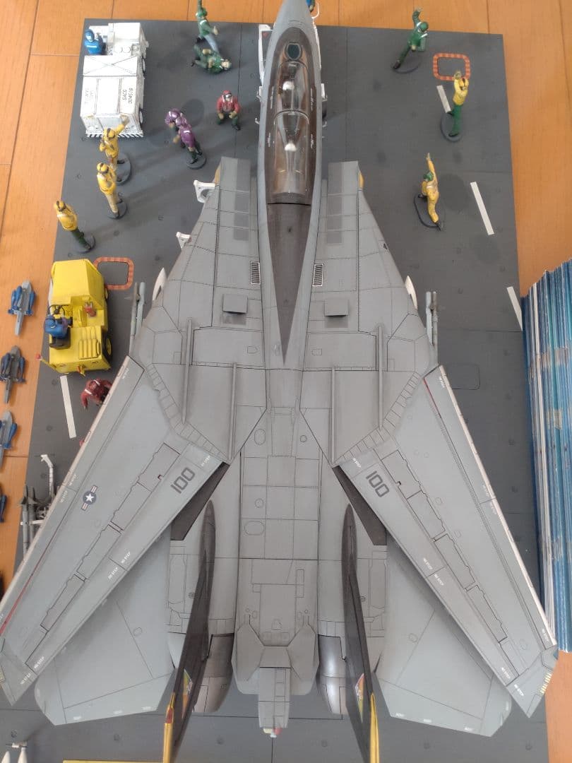 F-14 Tomcat アシェット140全巻1/32 トムキャット