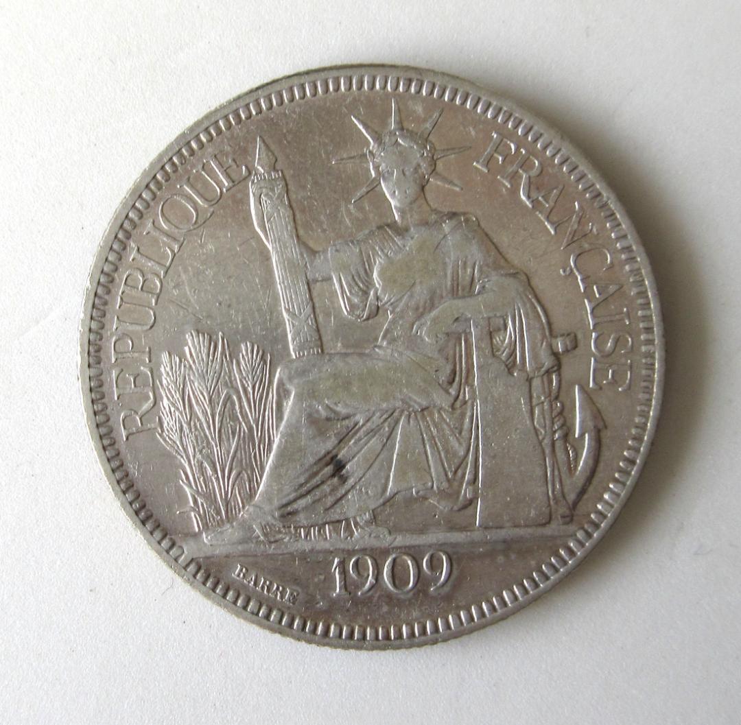 値*ダ様 フランス領インドシナ ピアストル銀貨 1909年