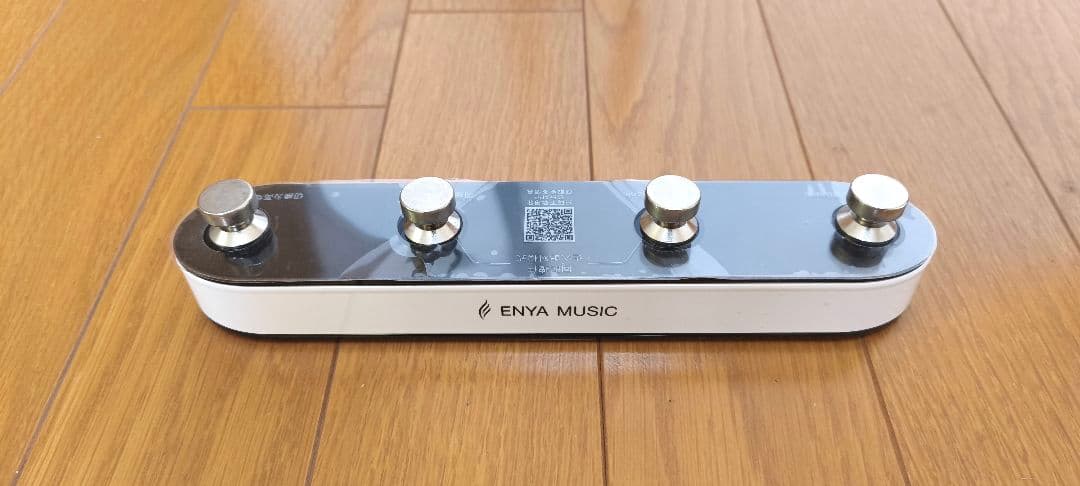 Enya Inspire スマートギター（フットスイッチ付き）