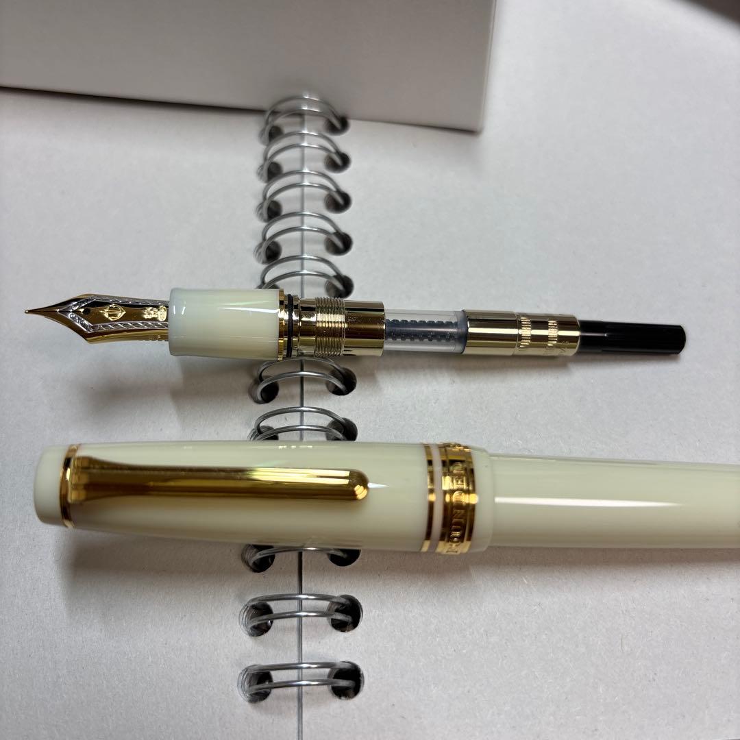 セーラー プロフェッショナルギア 21 アイボリーホワイト　MF