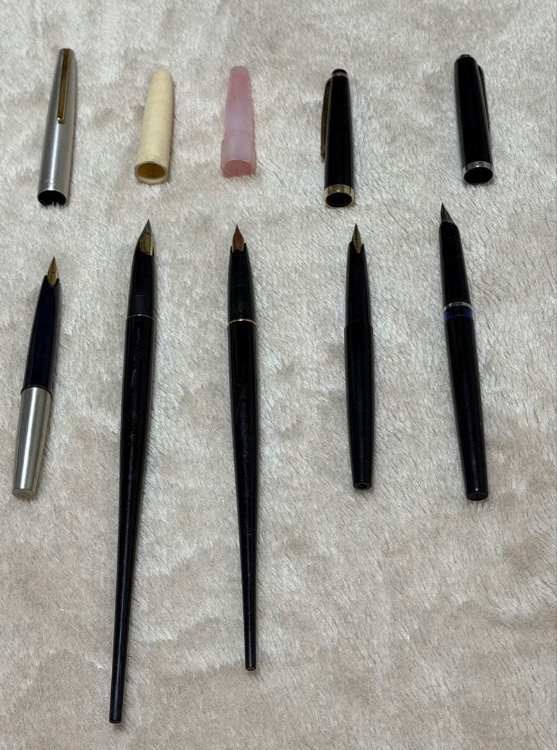万年筆11本セット：18金2本、14金3本、デスクペン2本、ボールペン1本