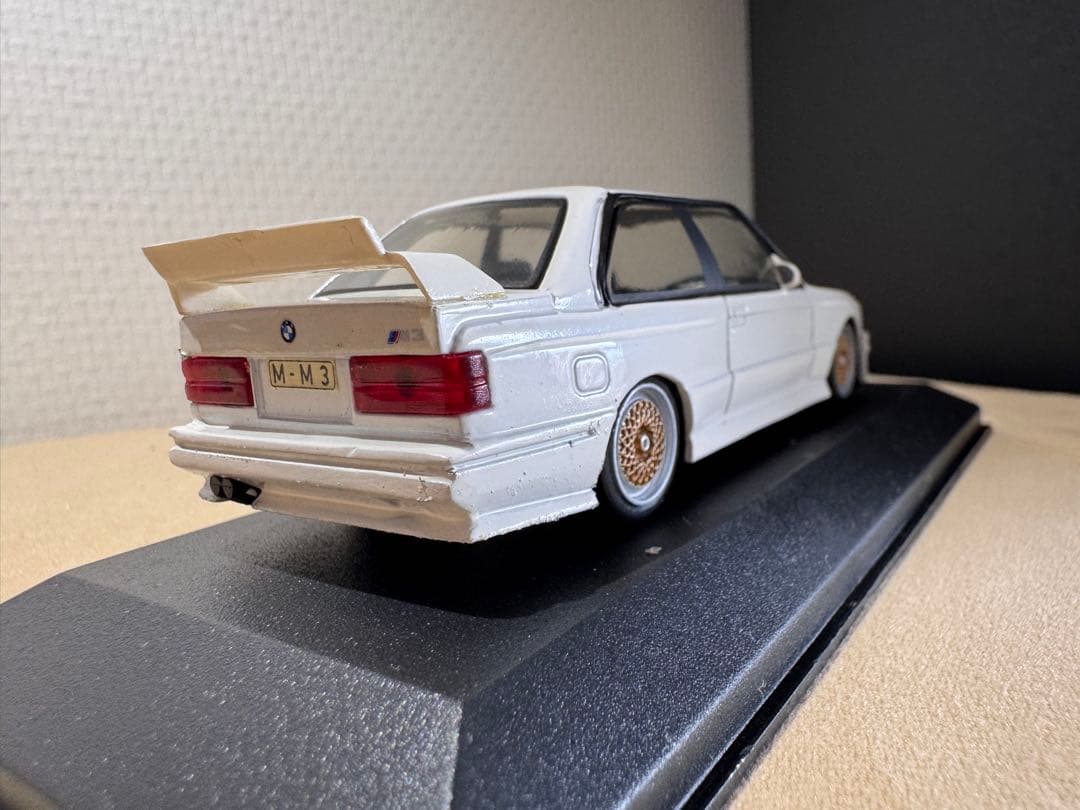 MINICHAMPS BMW M3 ホワイト ミニカー 1/43