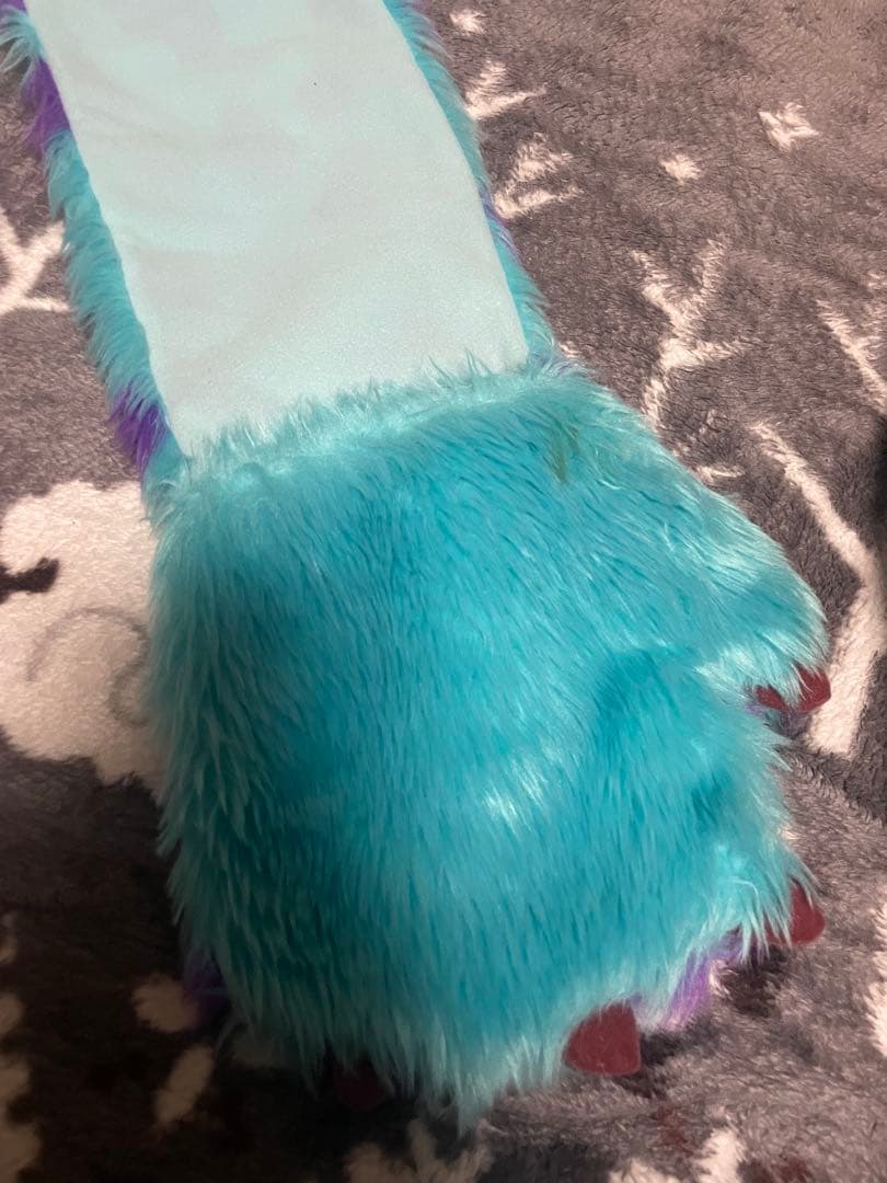 ディズニー　サリー　マフラー　ファンキャップ