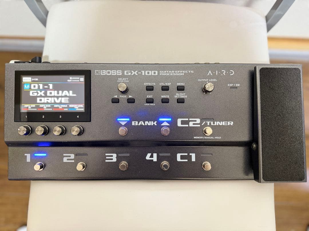 BOSS GX-100（ギター、ベースマルチエフェクター）