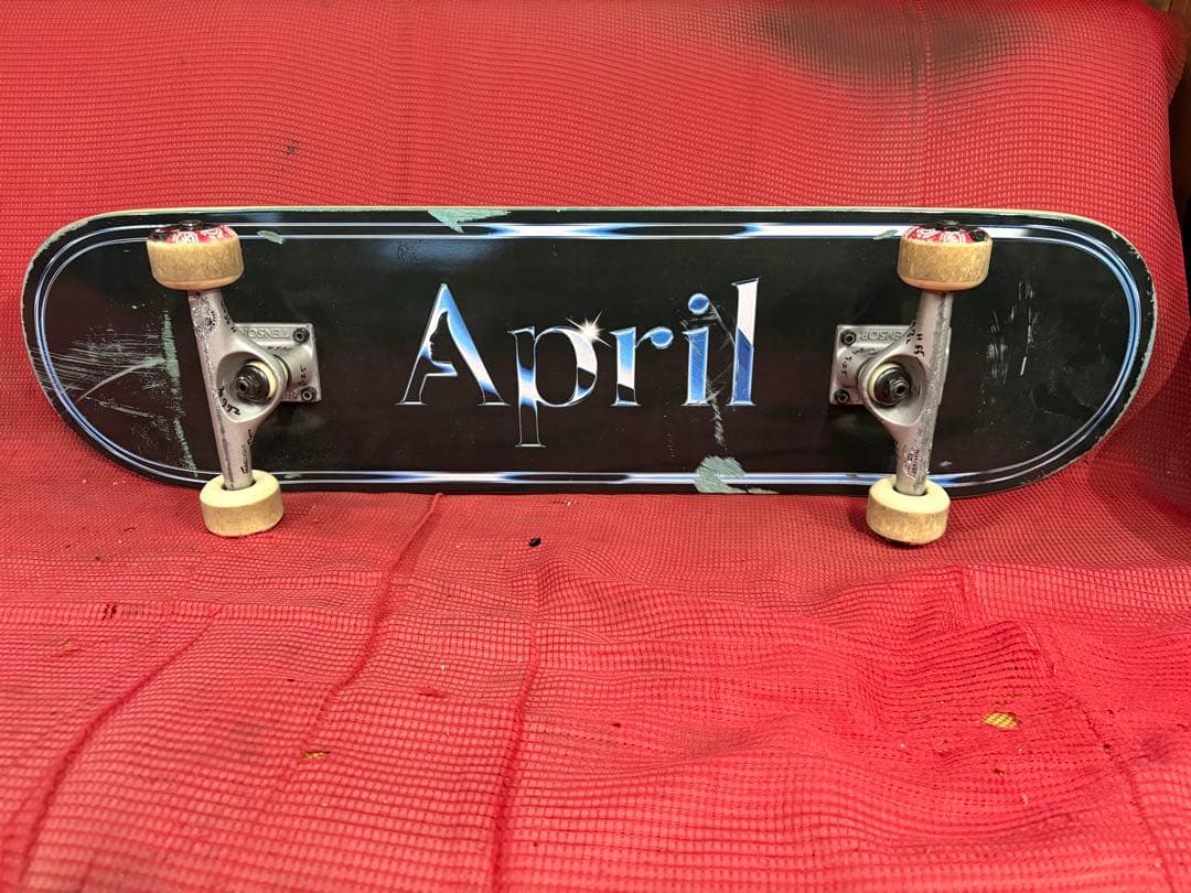April スケートボード デッキ・パーツ