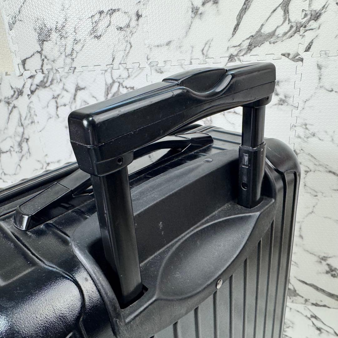 リモワ　サルサ　32L　スーツケース　キャリーケース　　2輪　ブラック