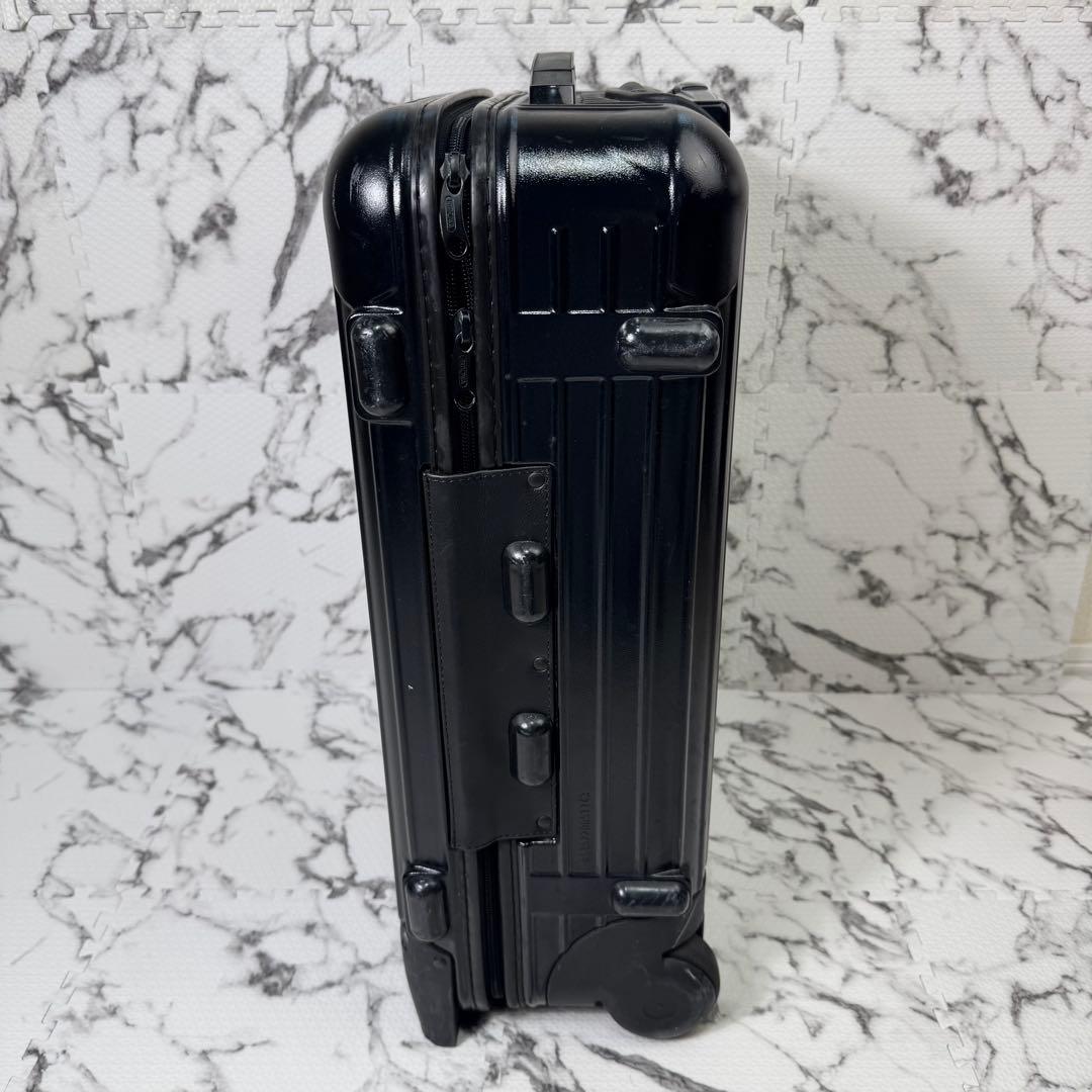 リモワ　サルサ　32L　スーツケース　キャリーケース　　2輪　ブラック